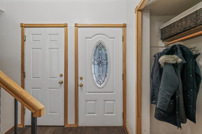 16197 Flagstaff Ct S, Rosemount, MN 55068