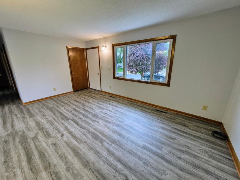 307 10th Ave NE, Stewartville, MN 55976