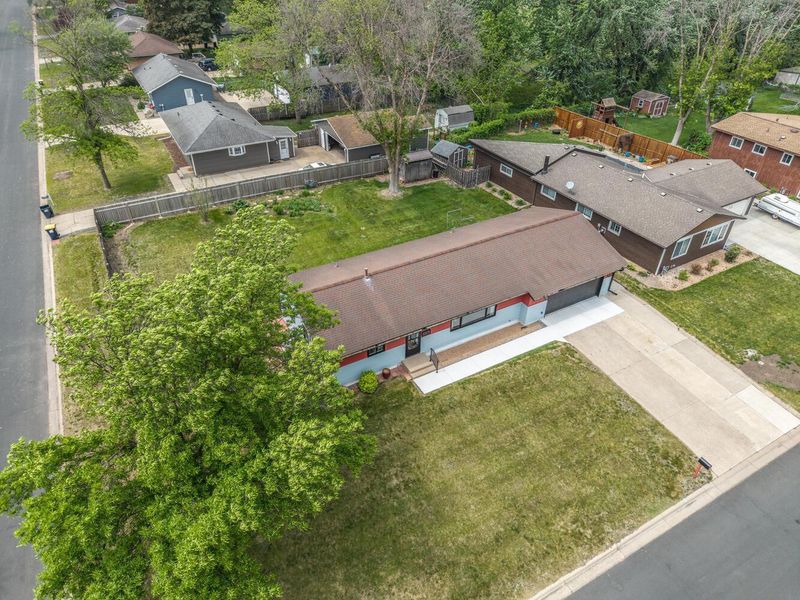 1336 Fairview Ln, Farmington, MN 55024
