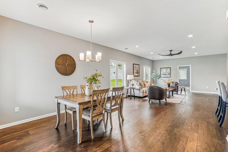320 2nd St NW, Mayer, MN 55360