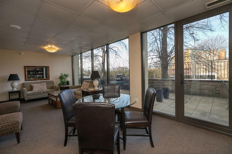 207 5th Ave SW #407, Rochester, MN 55902