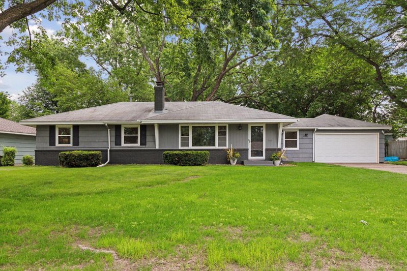 8249 Abbott Ave S, Bloomington, MN 55431