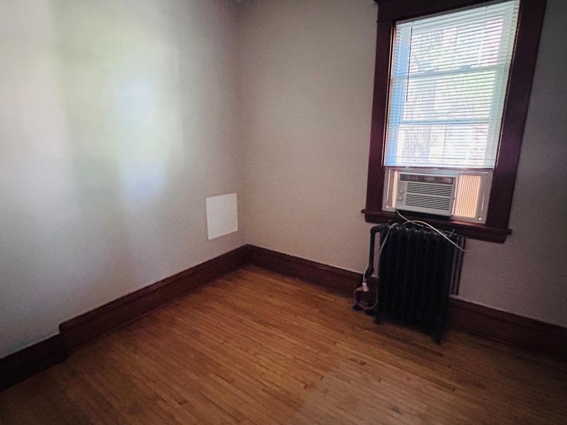 138 George St W, Saint Paul, MN 55107