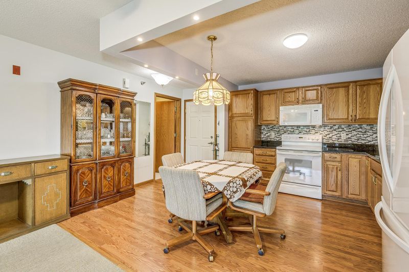 15400 Chippendale Ave W #304, Rosemount, MN 55068