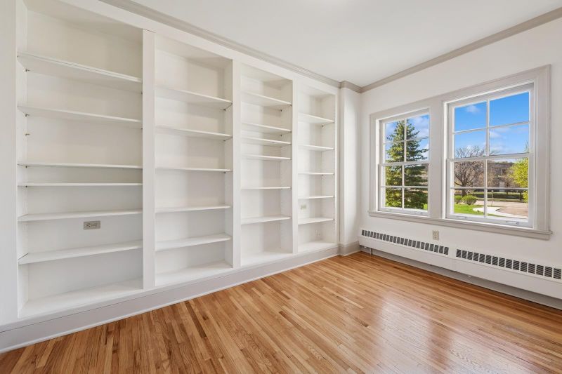 2615 Park Ave #120, Minneapolis, MN 55407