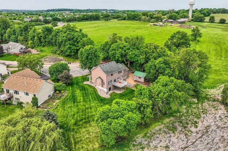 3901 Marshland Ct, Saint Bonifacius, MN 55375