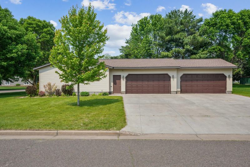 325 Carrie Cir, Rice Lake, WI 54868