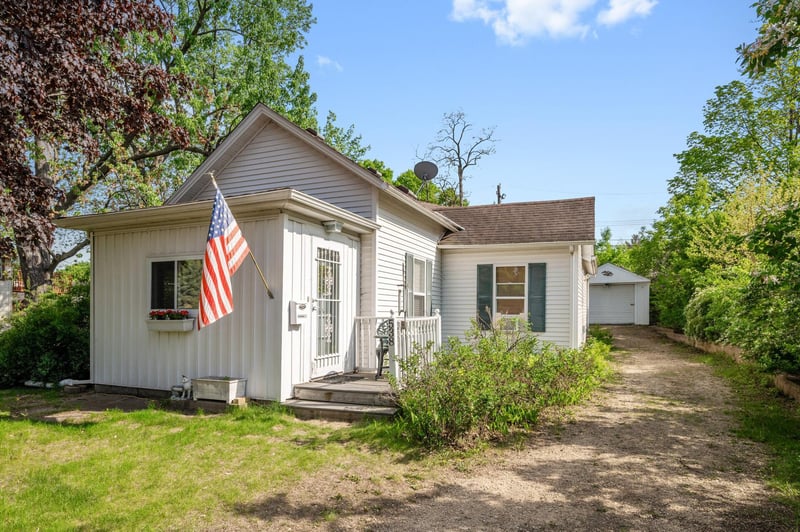 538 Cross St, Anoka, MN 55303