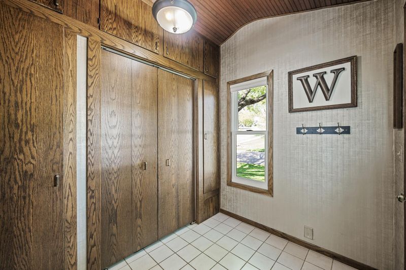 13040 Exley Ave, Apple Valley, MN 55124