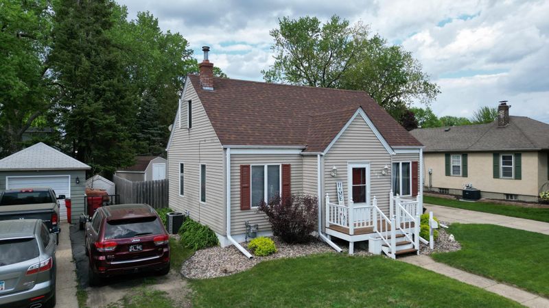 708 14th Ave SW, Austin, MN 55912