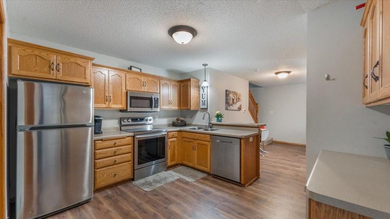 545 Graceview Loop, Saint Joseph, MN 56374