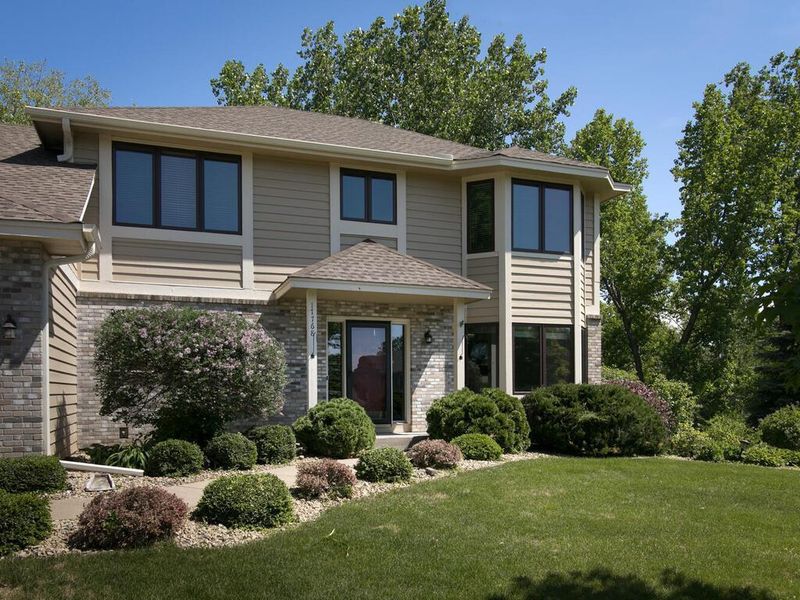 17768 Keystone Ave, Lakeville, MN 55044