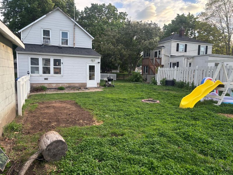 2428 14th Ave E, North Saint Paul, MN 55109