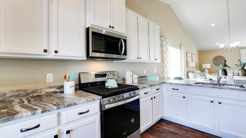 8852 Jorgensen Ave S, Cottage Grove, MN 55016
