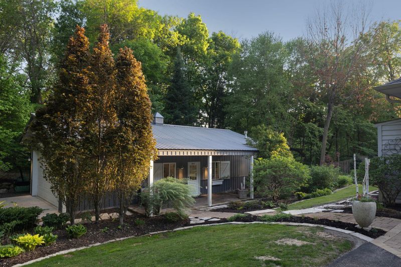 4950 Sleepy Hollow Rd, Greenwood, MN 55331