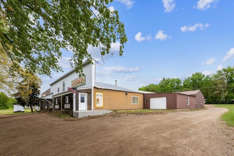 2612 State Highway 55 SE, Buffalo, MN 55313