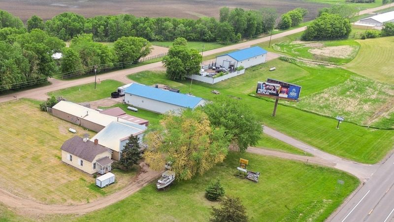 2612 State Highway 55 SE, Buffalo, MN 55313