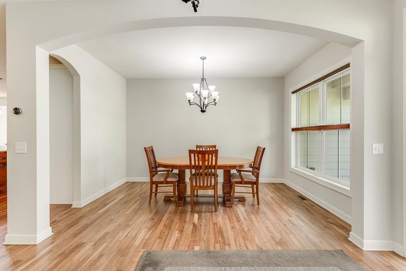 7713 Oxbow Creek Cir N, Brooklyn Park, MN 55445