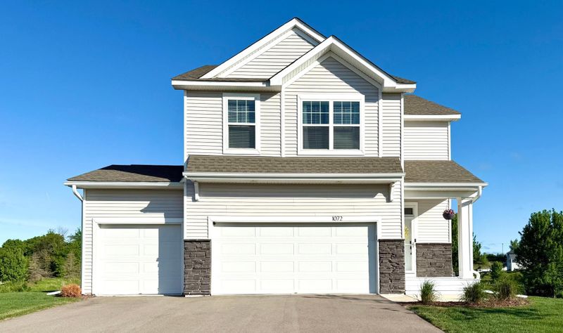 1072 Shoreview Dr, Jordan, MN 55352