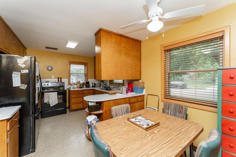 724 16th St NE, Rochester, MN 55906