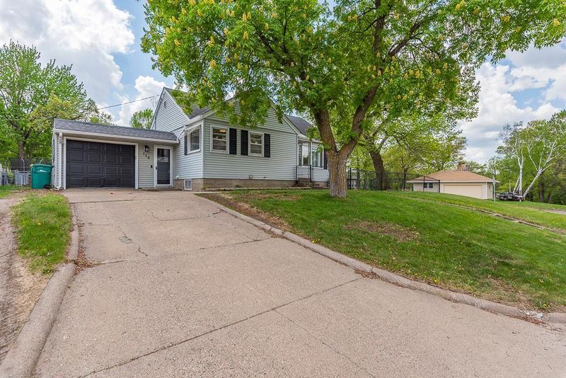 115 Birchridge Dr, Brainerd, MN 56401