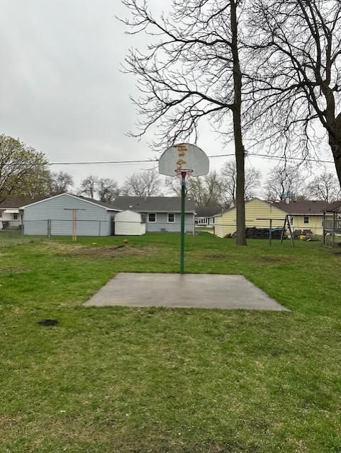 1305 8th Ave NW, Austin, MN 55912