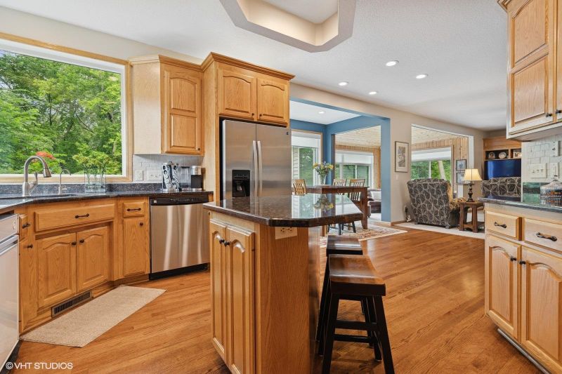 16751 Jackpine Trl, Lakeville, MN 55044