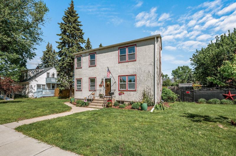 1551 Margaret St, Saint Paul, MN 55106