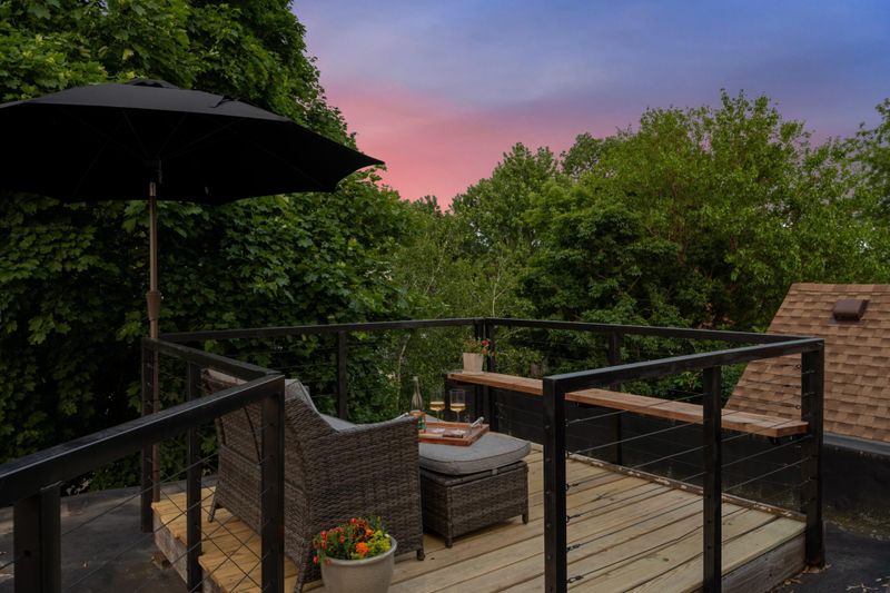 3213 Grand Ave S #2, Minneapolis, MN 55408