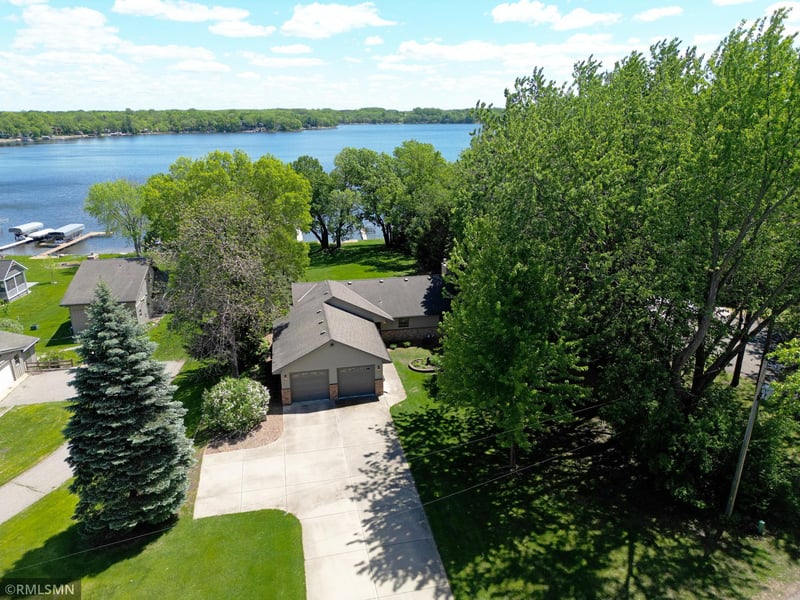 12296 Hart Ave NW, Annandale, MN 55302