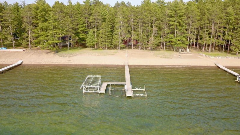 24073 Hubbard Dr, Park Rapids, MN 56470