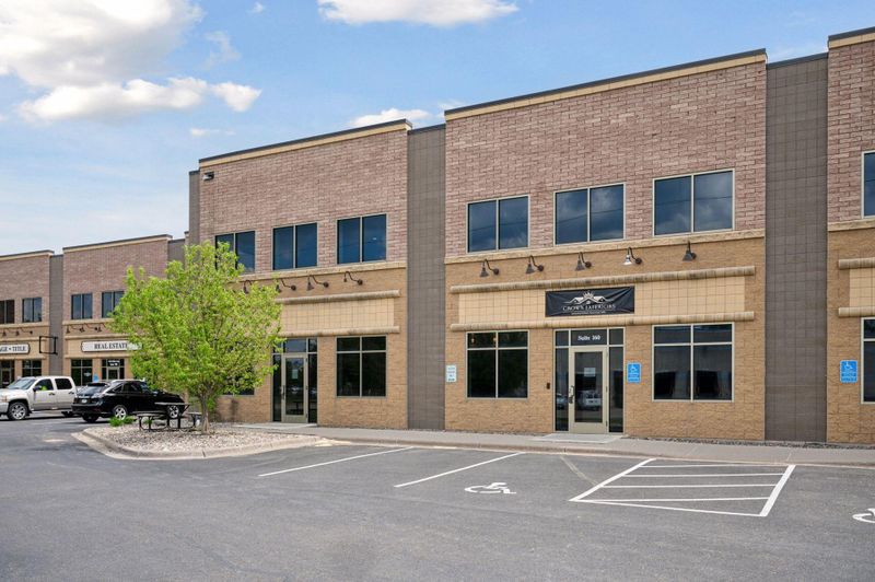 434 Hale Ave N #160, Oakdale, MN 55128