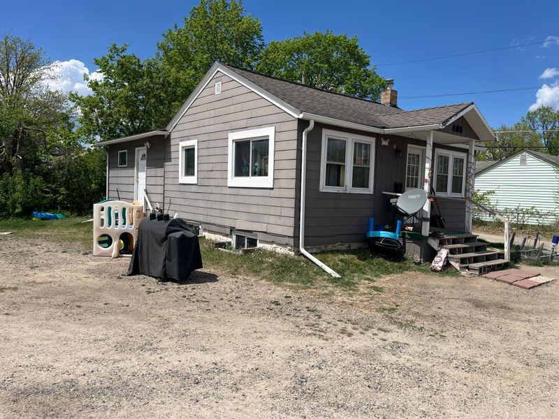 409 NW 14th Ave, Grand Rapids, MN 55744