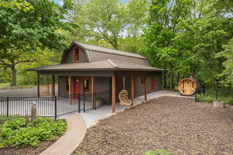 15513 Loop Rd S, Burnsville, MN 55306