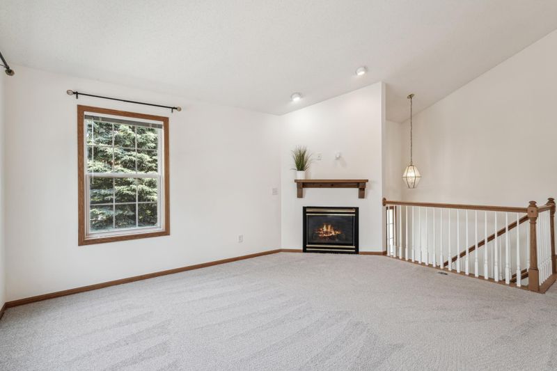 7379 Devin Ln, Shakopee, MN 55379