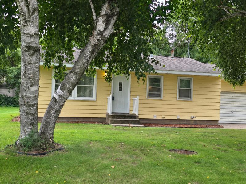 1402 7th St N, Saint Cloud, MN 56303