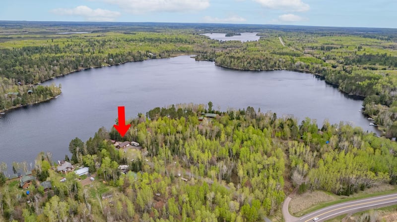 8845 Pequaywan Lake Rd, Duluth, MN 55803