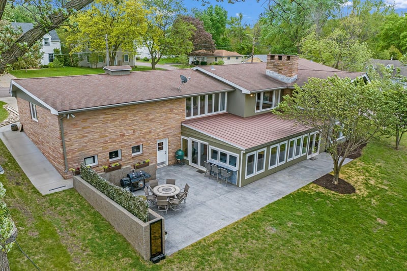 1830 Oakwood Ave, Fairmont, MN 56031