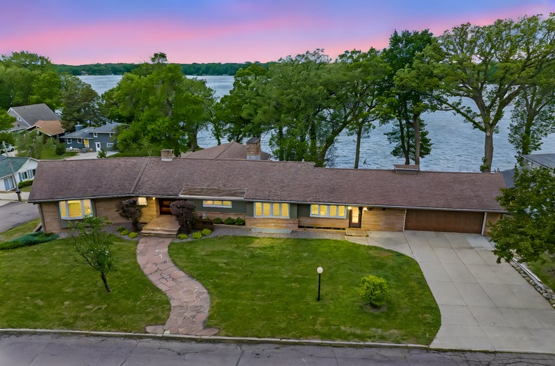 1830 Oakwood Ave, Fairmont, MN 56031