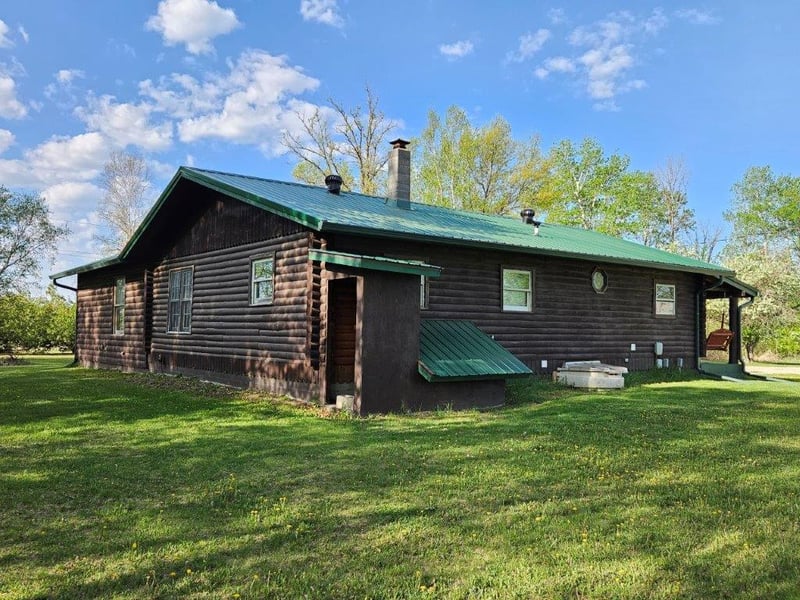 27762 330th St, Shevlin, MN 56676