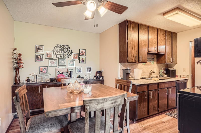 255 Westview Dr #305, West Saint Paul, MN 55118
