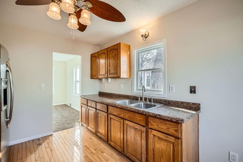 216 14th Ave S, South Saint Paul, MN 55075