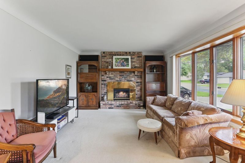 1115 14th St W, Hastings, MN 55033
