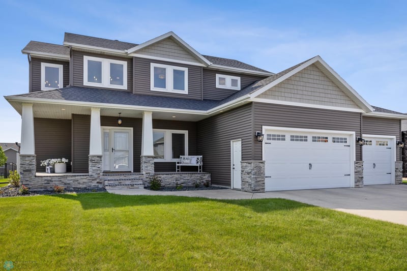 508 13th St NE, Dilworth, MN 56529