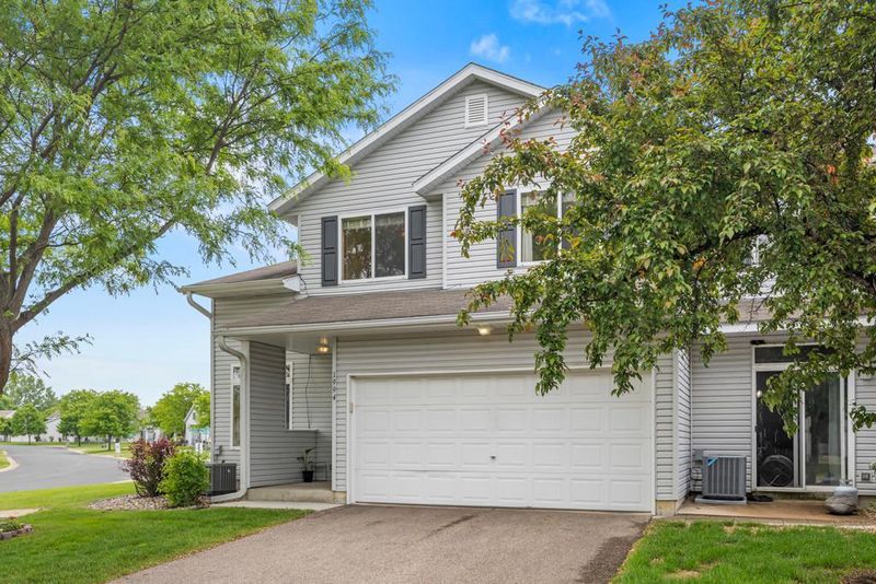1994 Parkway Ave, Shakopee, MN 55379