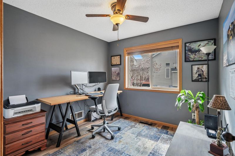 5392 Highland Trl, Big Lake, MN 55309