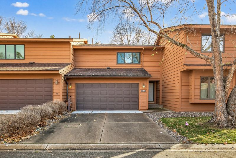 5357 Upper 147th St W, Apple Valley, MN 55124