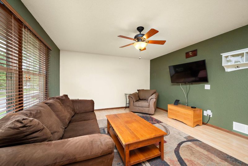11481 98th Ave N, Maple Grove, MN 55369