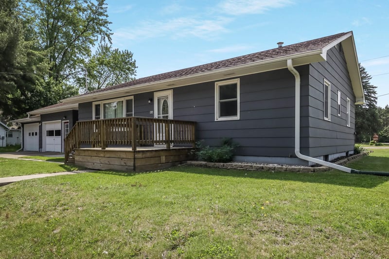 804 2nd St, Boyceville, WI 54725