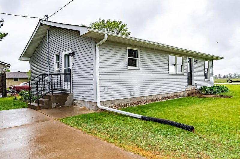 N15856 State Road 35, Trempealeau, WI 54661